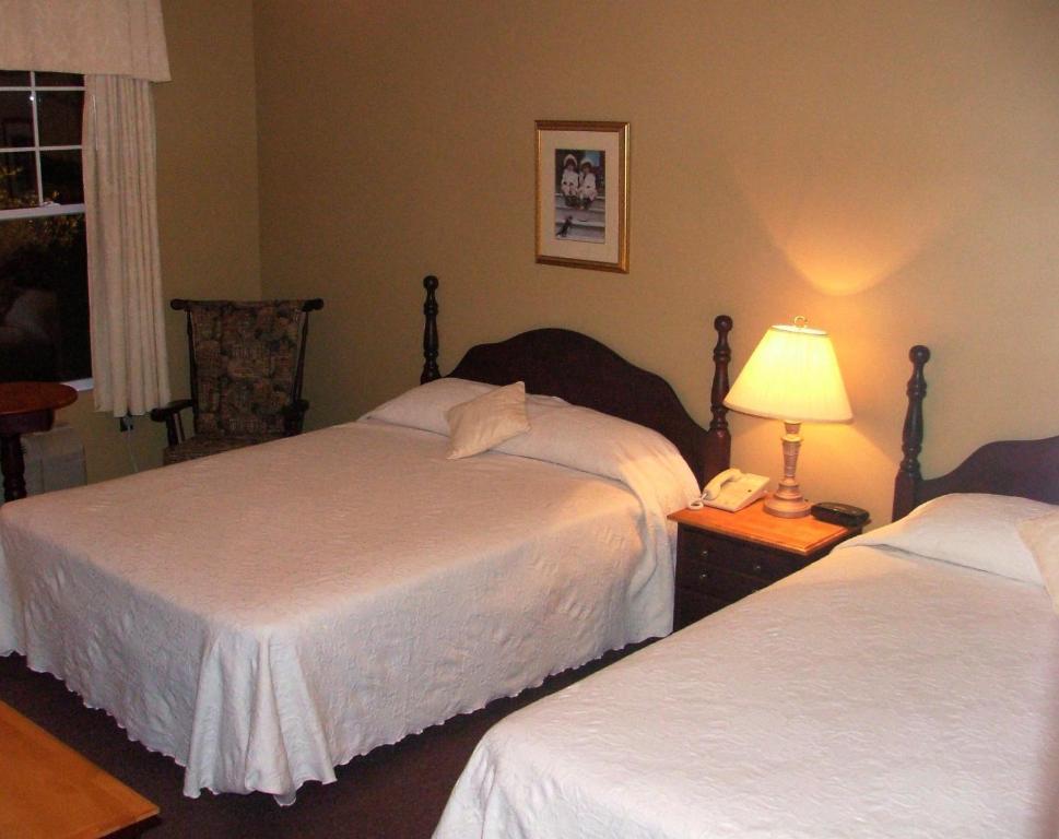 Lynwood Inn Baddeck Inlet Zimmer foto