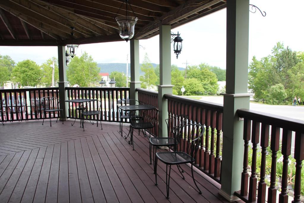 Lynwood Inn Baddeck Inlet Exterior foto